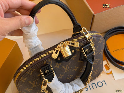LV Alma Trunk