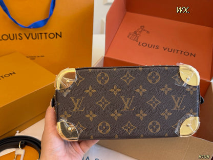 LV Alma Trunk
