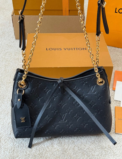 LV CarryAll BB- Pequeña pero poderosa
